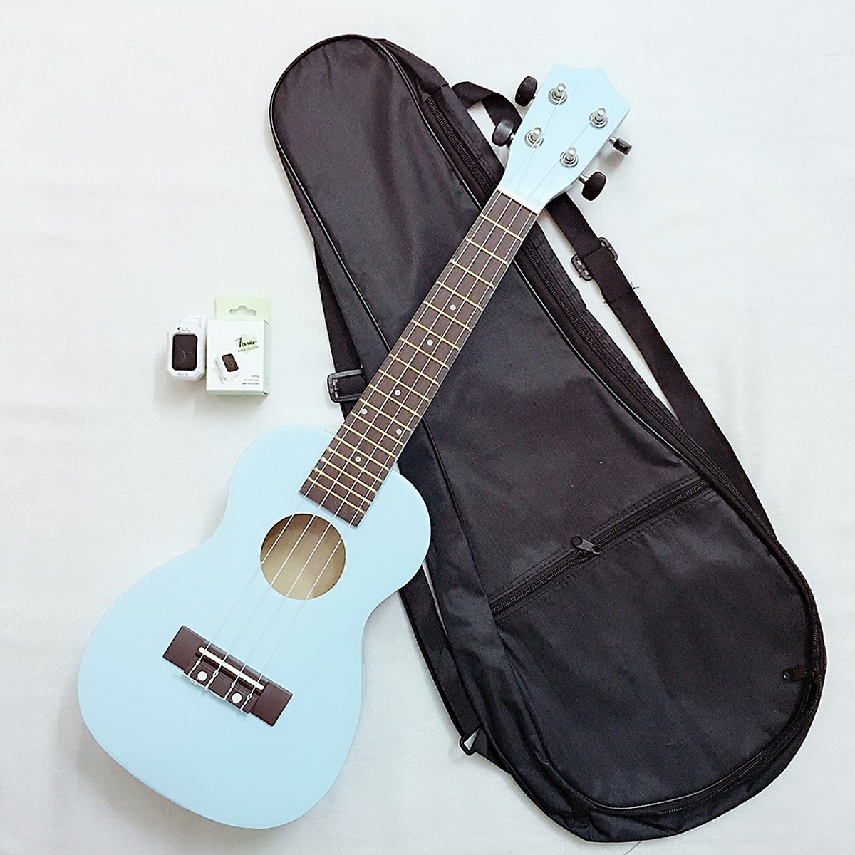 COMBO ĐÀN UKULELE SOPRANO XANH DƯƠNG + BAO DA + CAPO + TUNER