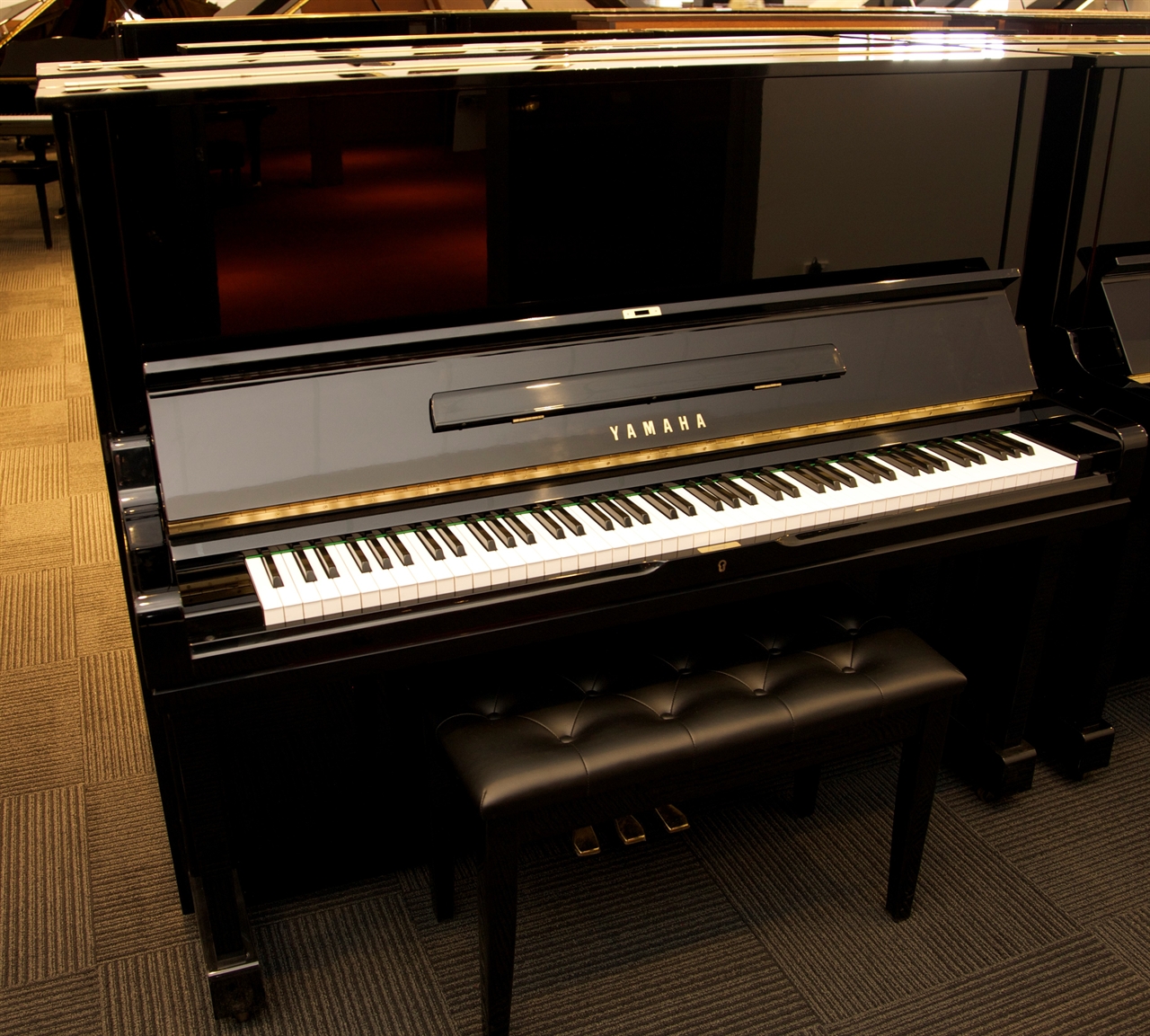 ĐÀN PIANO YAMAHA U2D 