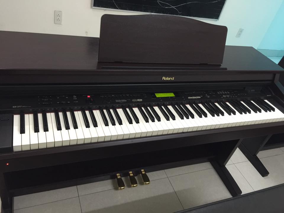 ĐÀN PIANO ĐIỆN ROLAND KR 277