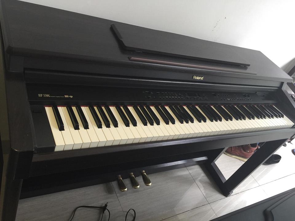 ĐÀN PIANO ĐIỆN ROLAND HP 550G