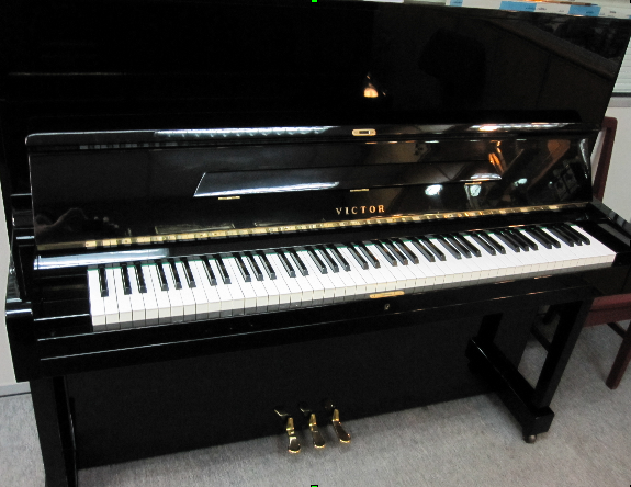 Đàn Piano Victor V32