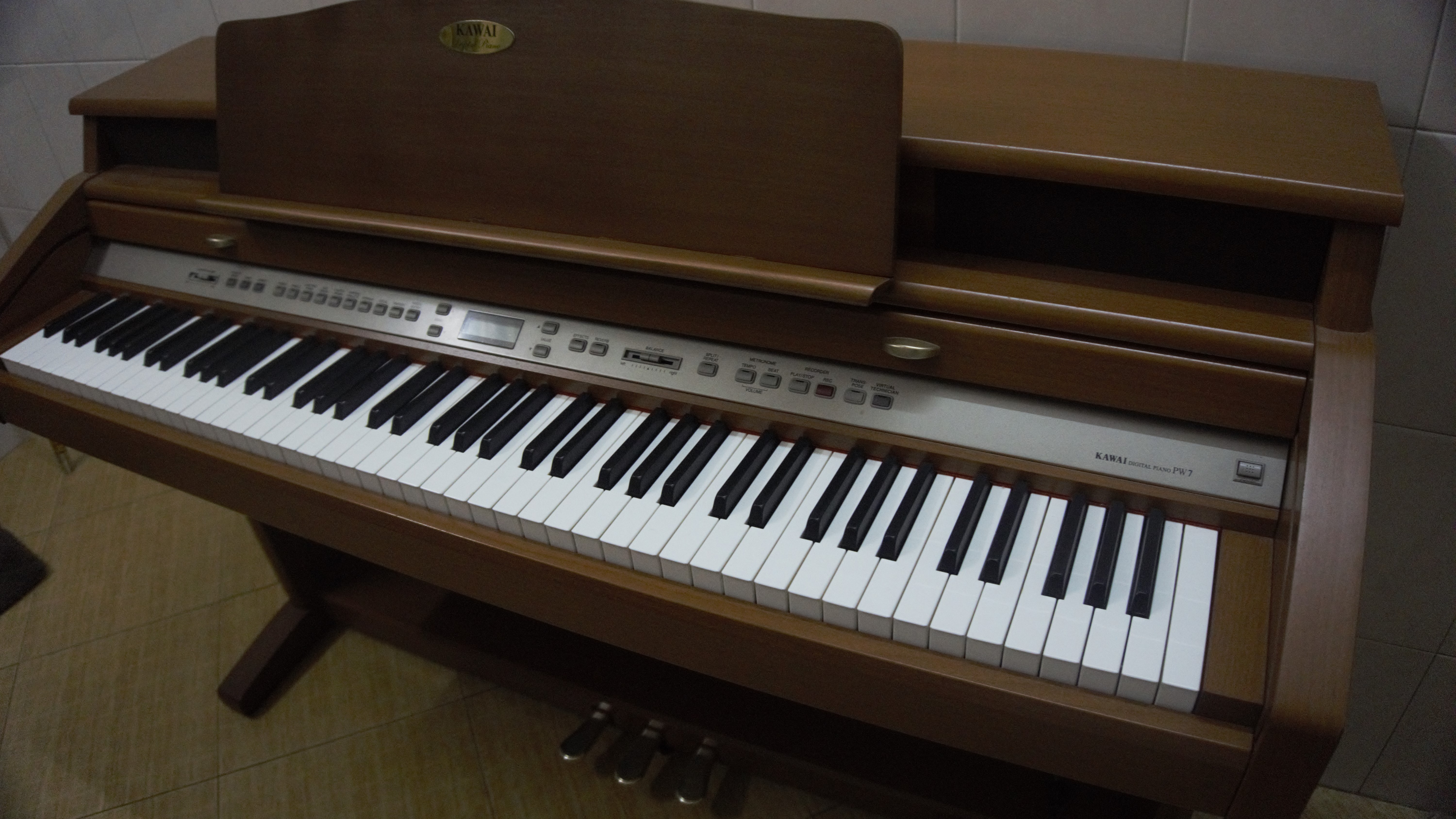 Đàn Piano Kawai PW7 Vàng Nâu