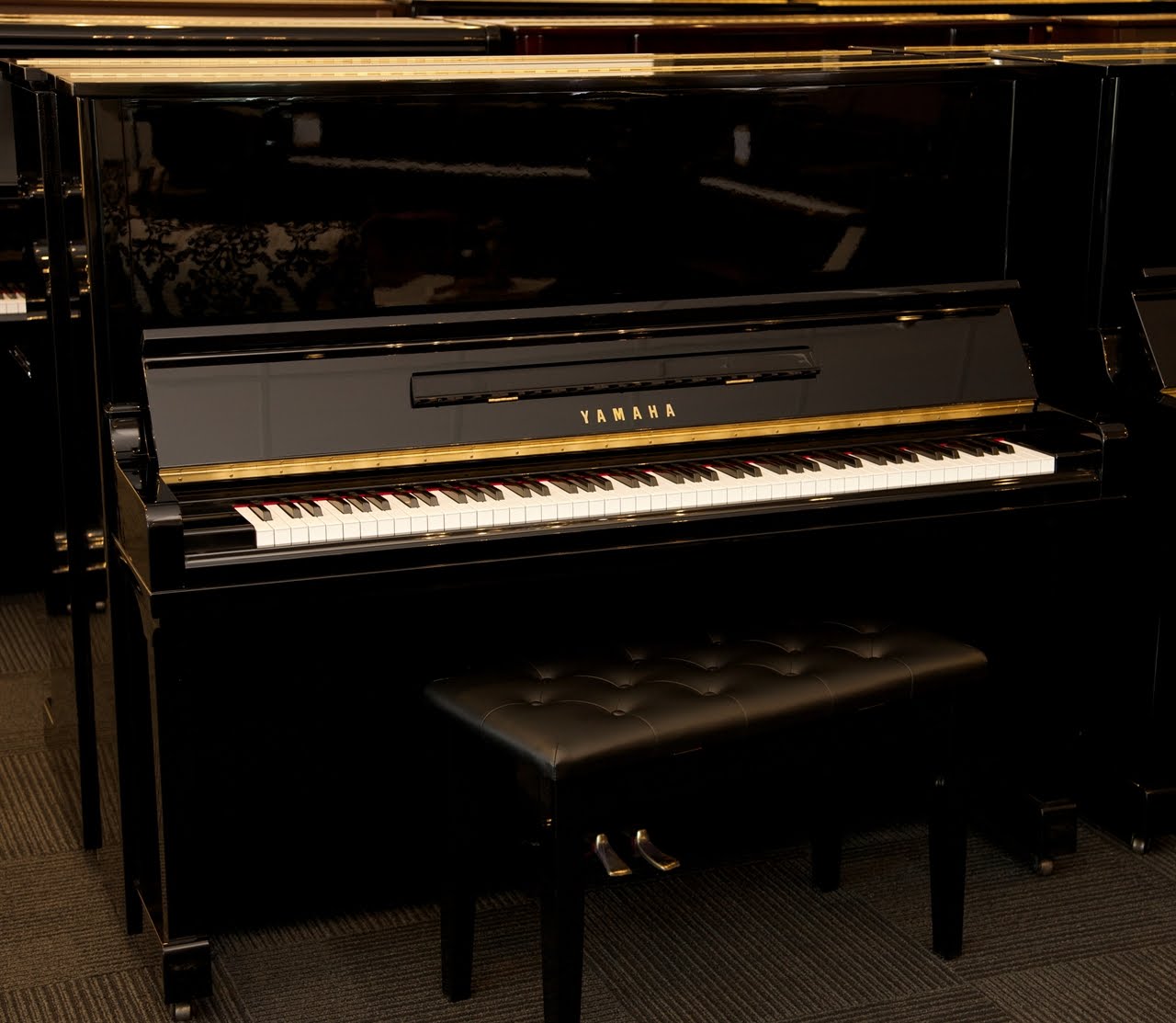 ĐÀN PIANO YAMAHA U3F ĐEN