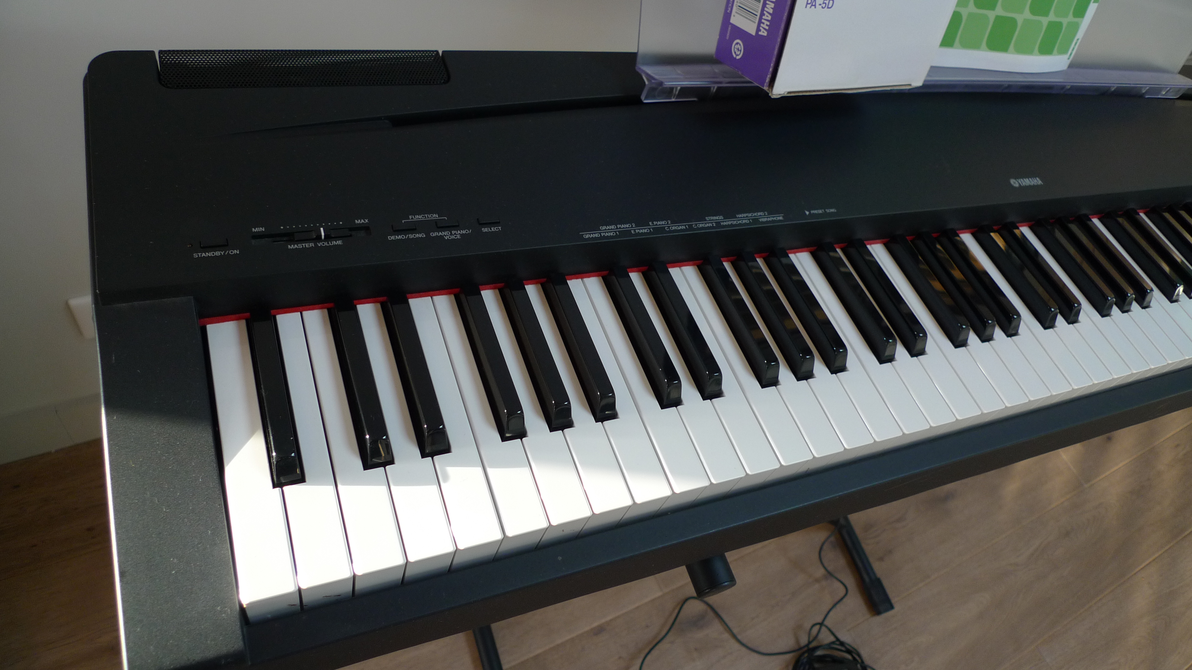 Đàn piano điện Yamaha P70